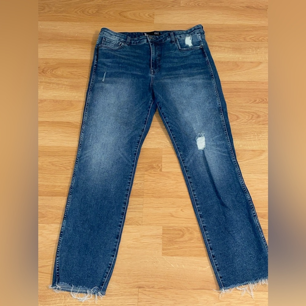 Kut straight leg jeans 33